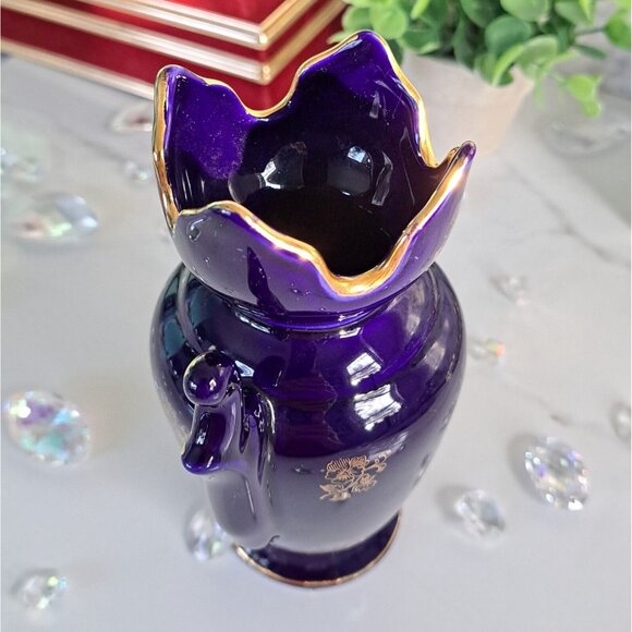 AMPHORA COBALT BLUE MADE IN ENGLAND AND HAND EMBELLISHED IN LIMOGES FRANCE - Picture 13 of 16